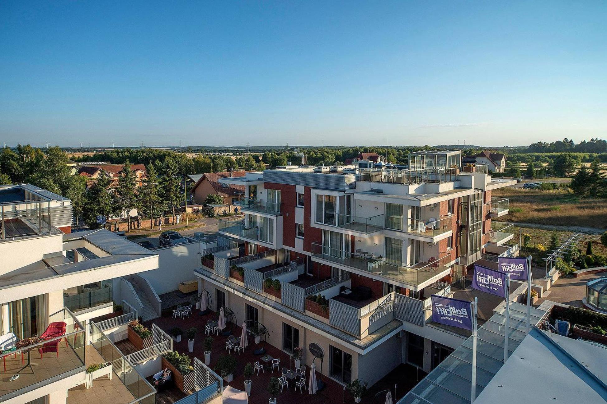 Eleganckie Apartamenty Sun Seasons 24 Blisko Plazy Z Parkingiem By Noclegi Renters Niechorze Luaran gambar