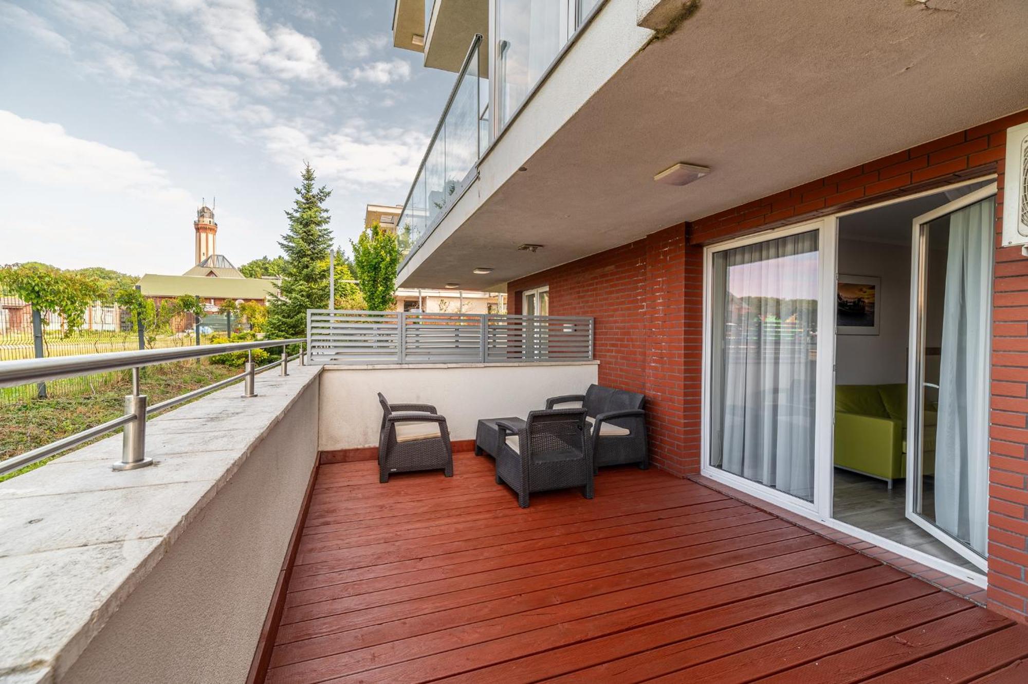 Eleganckie Apartamenty Sun Seasons 24 Blisko Plazy Z Parkingiem By Noclegi Renters Niechorze Luaran gambar